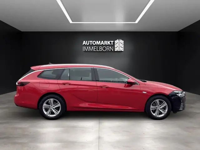 Opel Insignia view 11