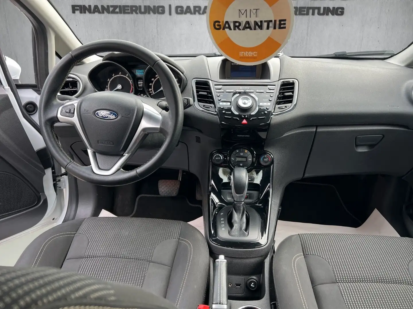 Ford Fiesta 1,0 EcoBoost Titanium(Aut. * Sitzheizung) Weiß - 2