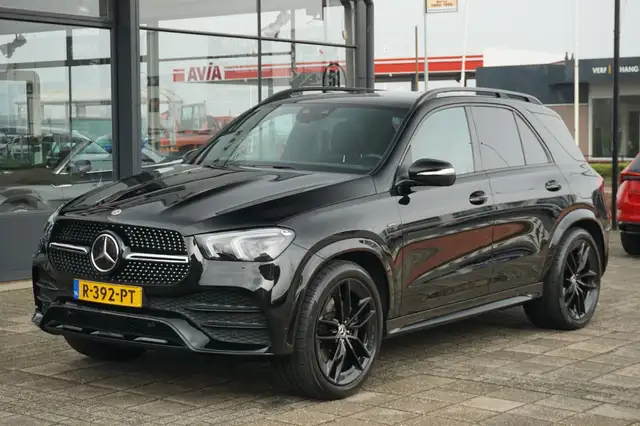 Mercedes-Benz GLE 350 e 4MATIC Premium | AMG Pakket | PANO | Luchtvering