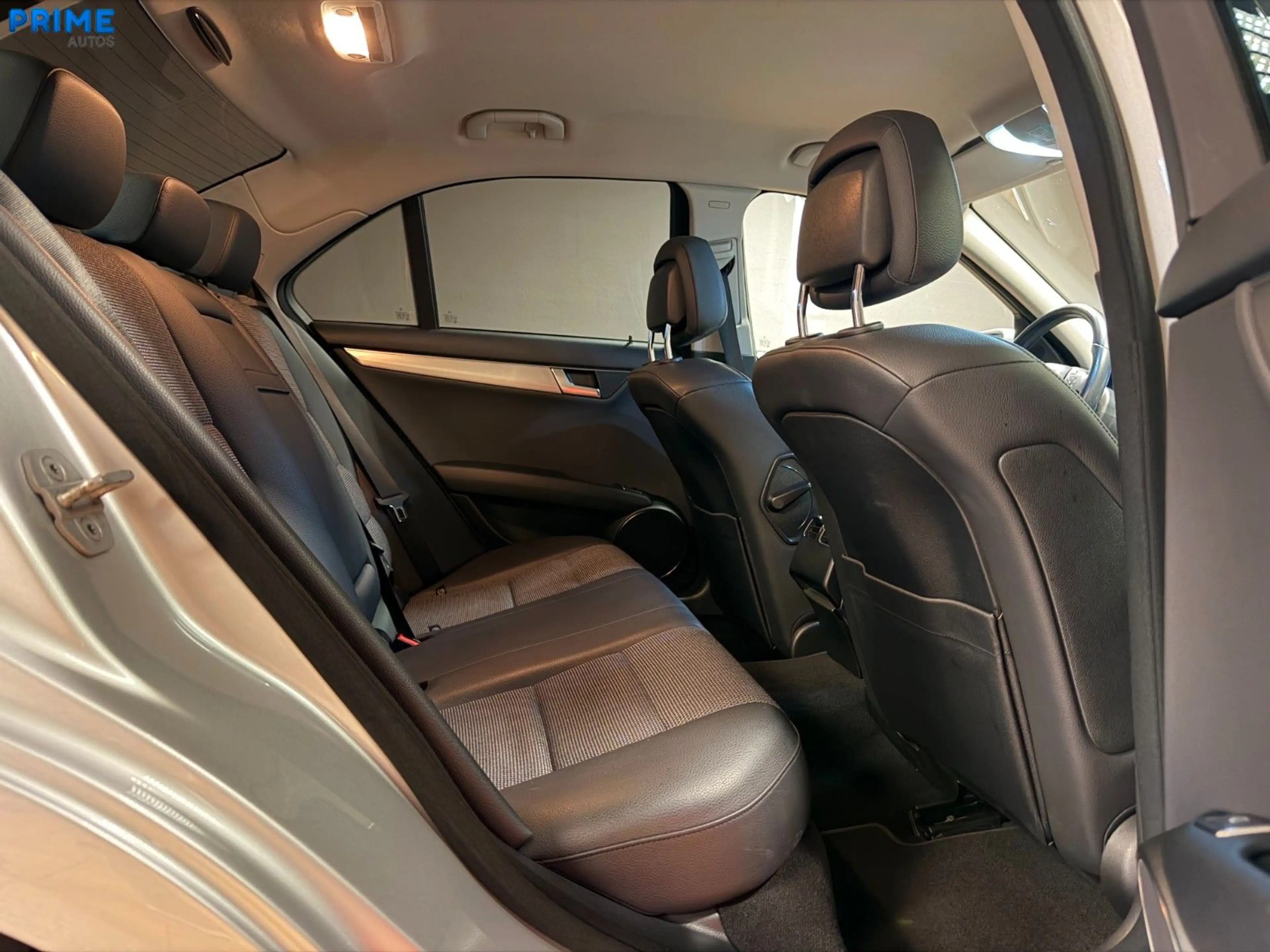 Mercedes-Benz C 250 CDI Limousine BlueEfficiency 4Matic — photo 9