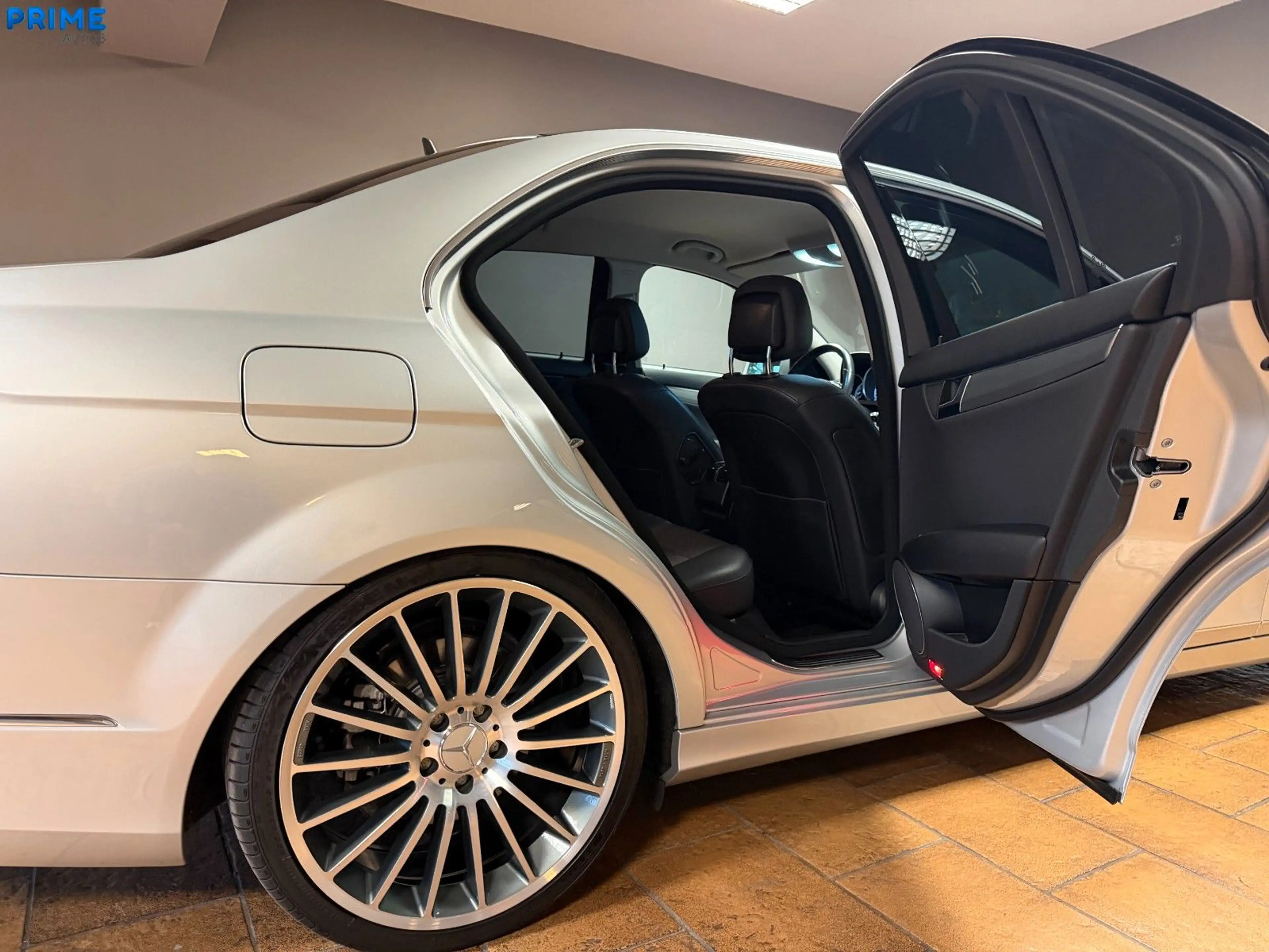 Mercedes-Benz C 250 CDI Limousine BlueEfficiency 4Matic — photo 8