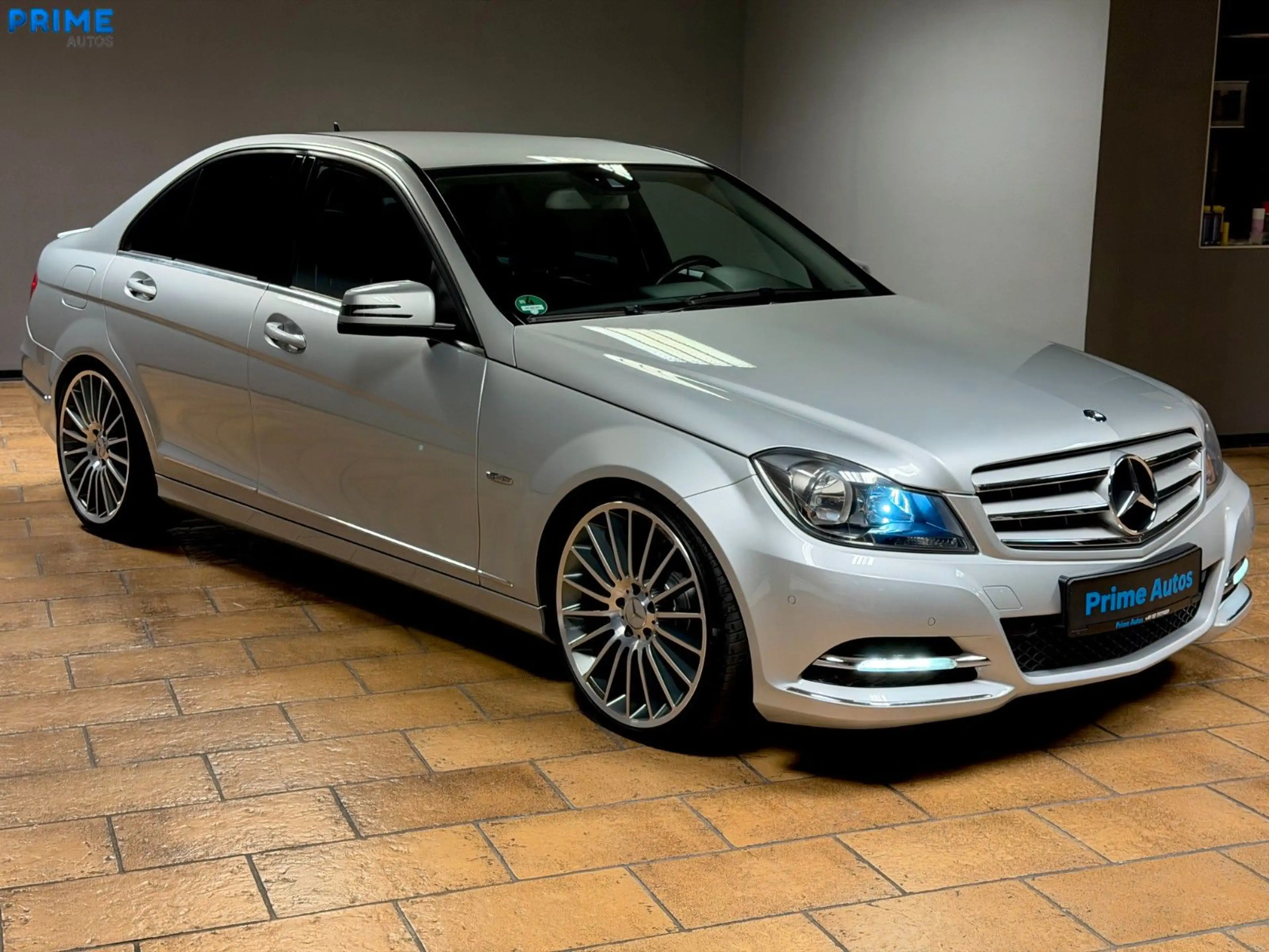 Mercedes-Benz C 250 CDI Limousine BlueEfficiency 4Matic — photo 6