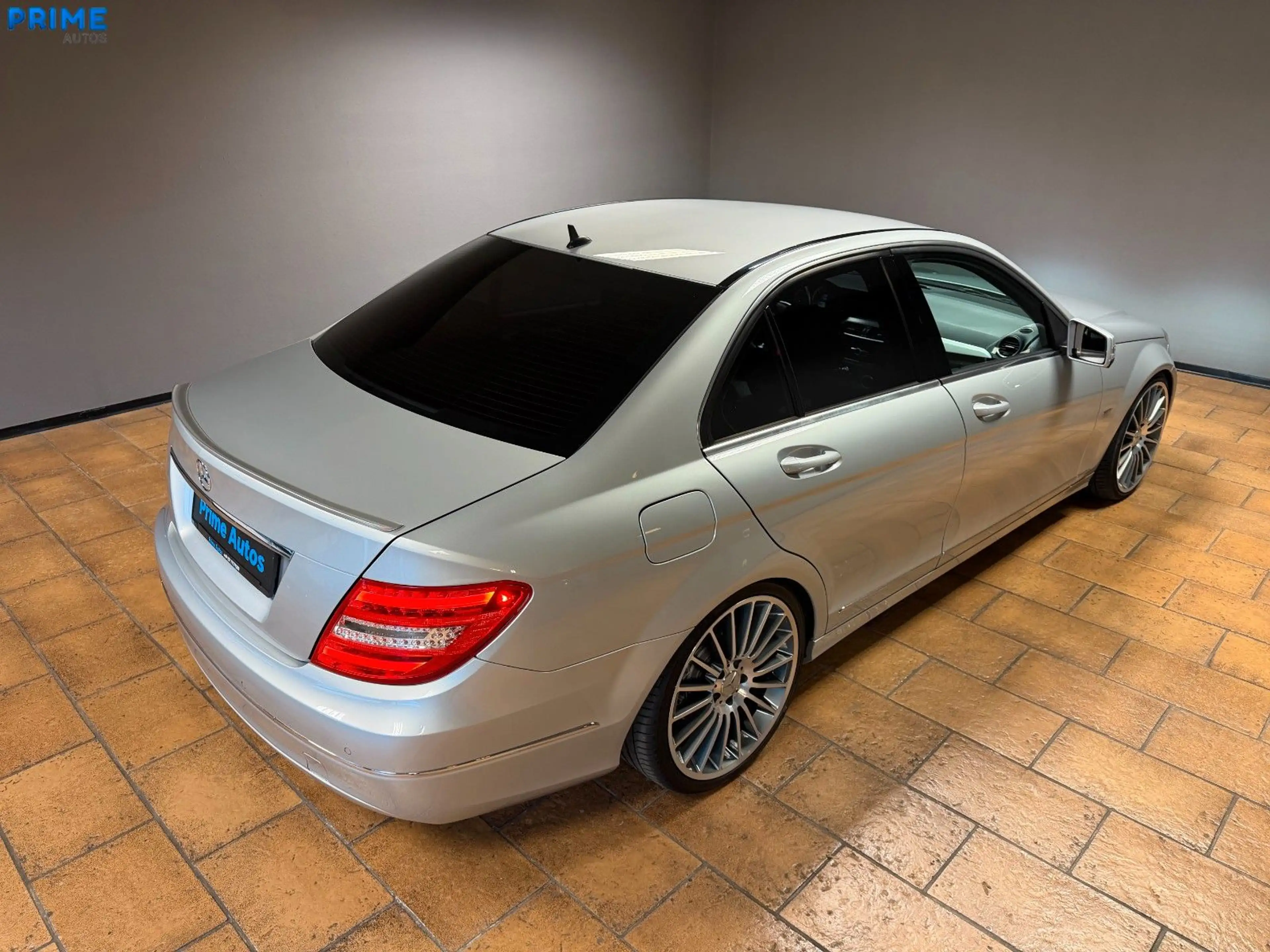 Mercedes-Benz C 250 CDI Limousine BlueEfficiency 4Matic — photo 5