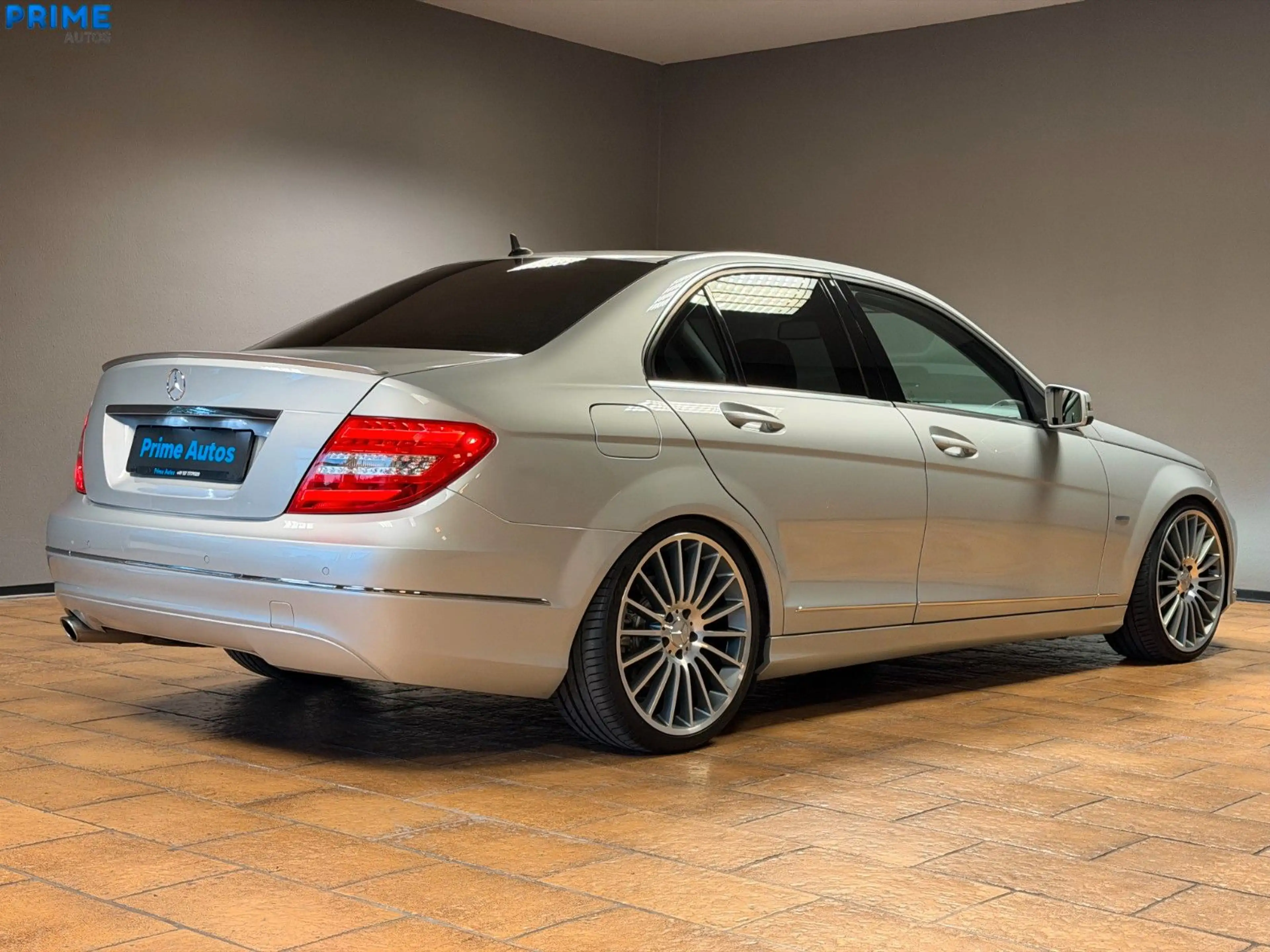 Mercedes-Benz C 250 CDI Limousine BlueEfficiency 4Matic — photo 13