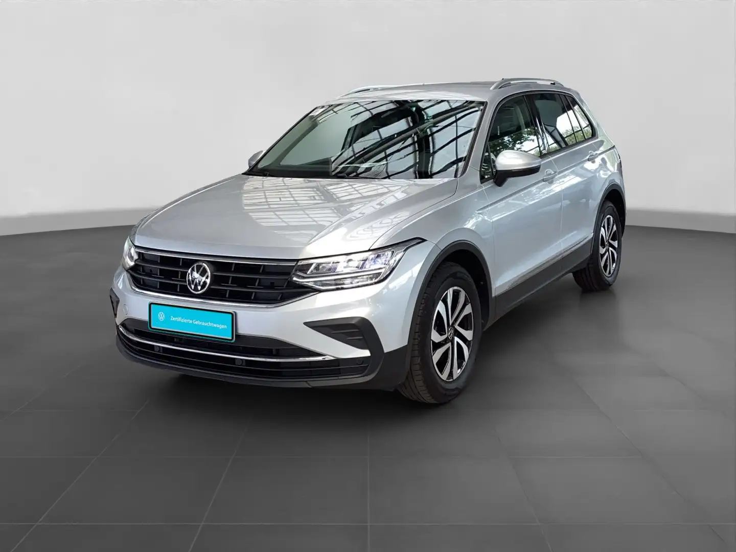 Volkswagen Tiguan 1.5 TSI ACTIVE AHK VIRTUAL LED SITZHZ Silber - 2