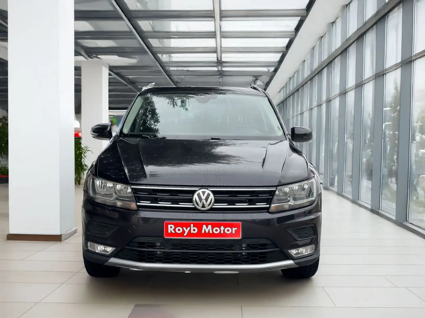 Volkswagen Tiguan 2.0TDI Sport 4Motion DSG 140kW Negro - 2