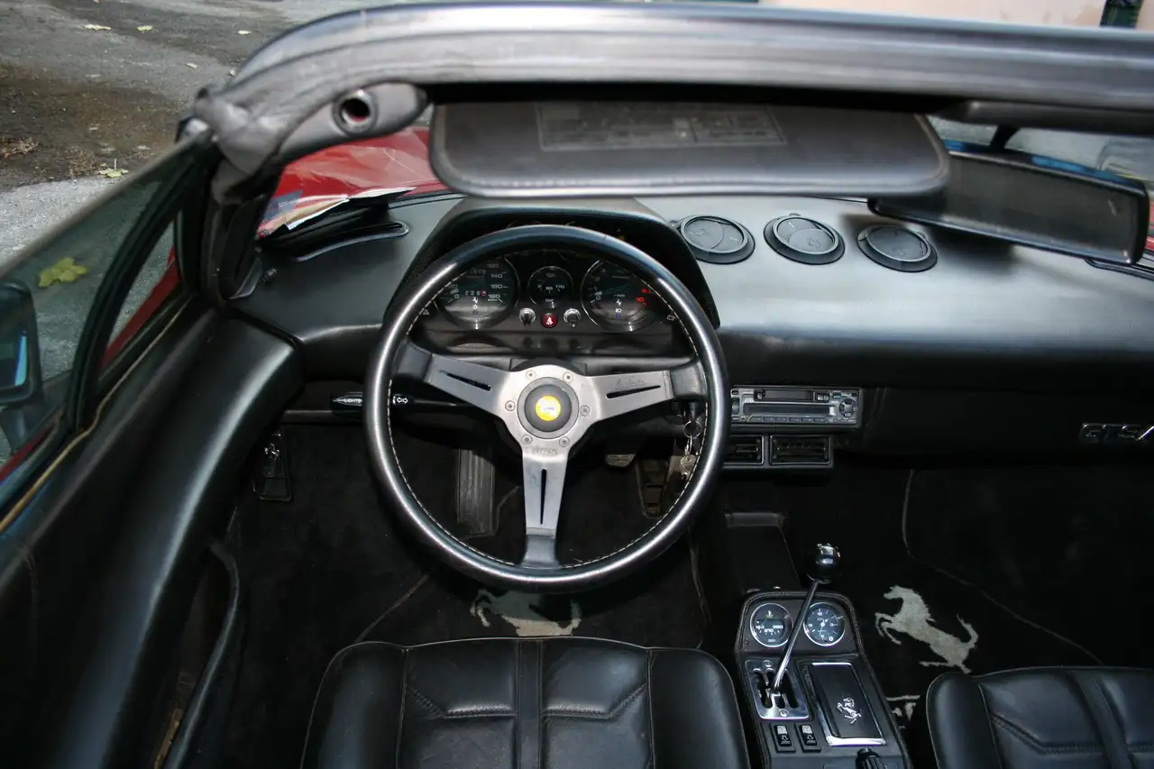 Ferrari 308 GTSi 2.9 240cv, foto 10