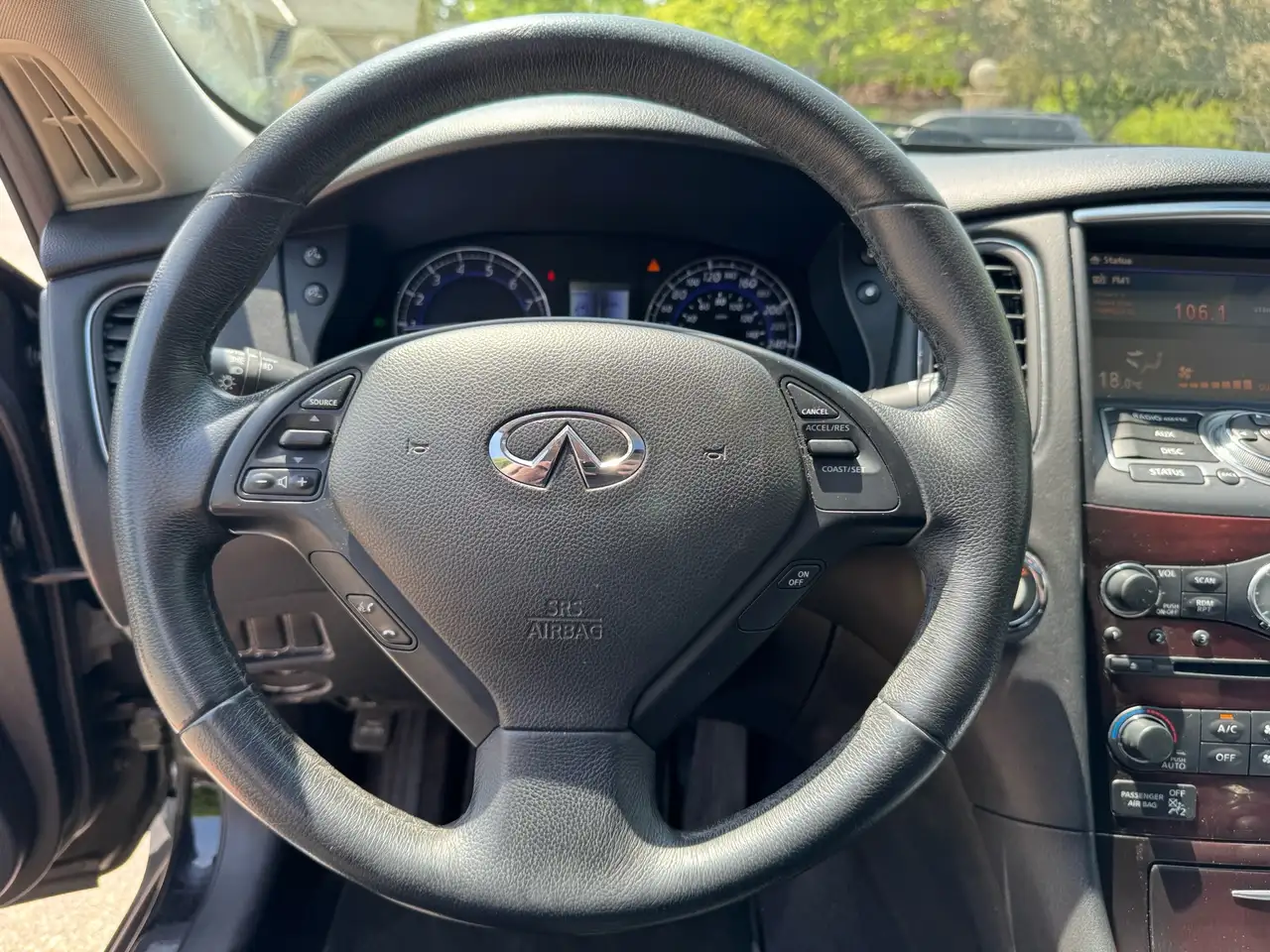 Infiniti QX50 снимка Infiniti QX50