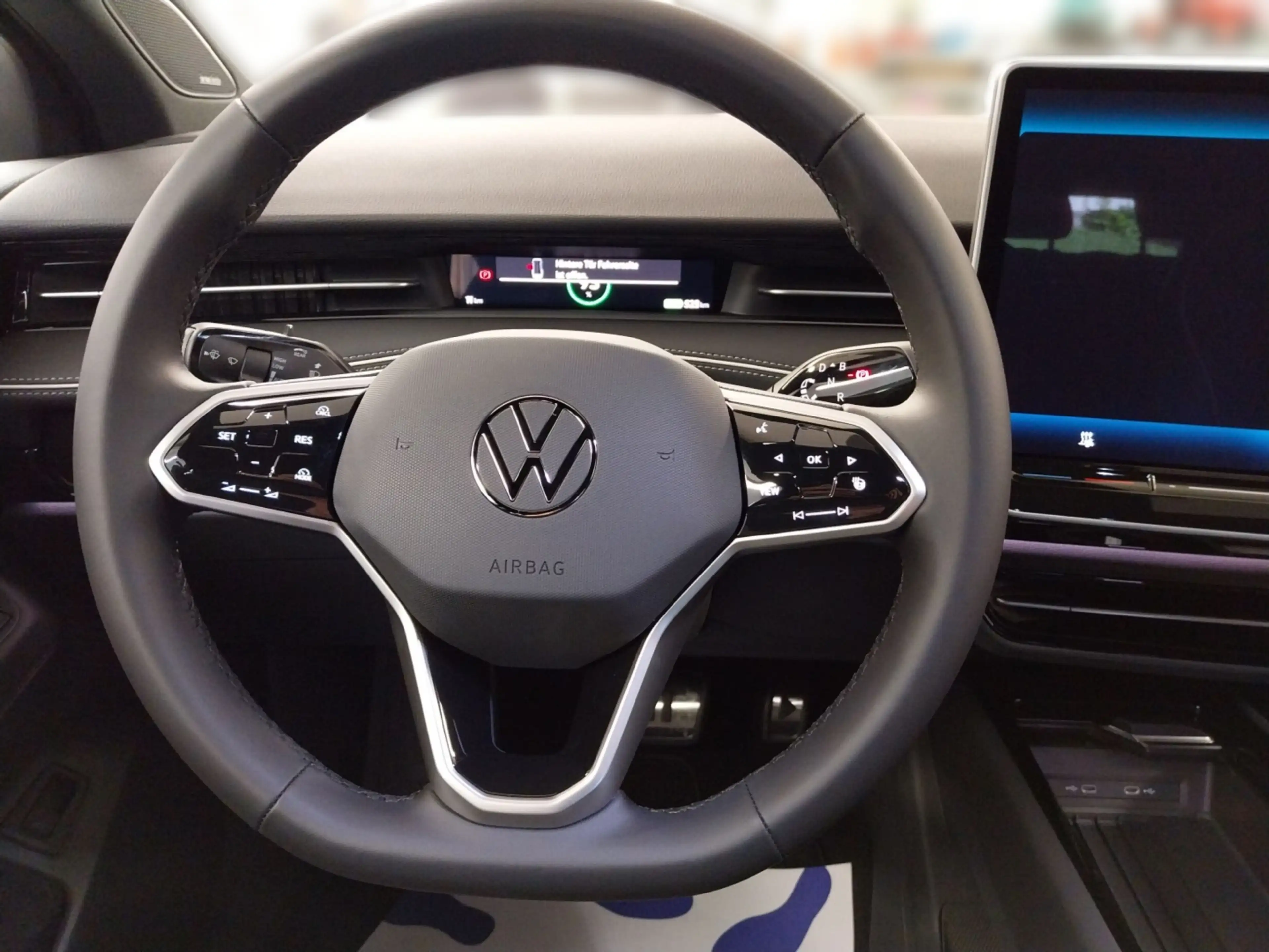 Volkswagen ID.7 Tourer Pro HeadUp AHK Navi LED Kamera PDC Sonderab — photo 9