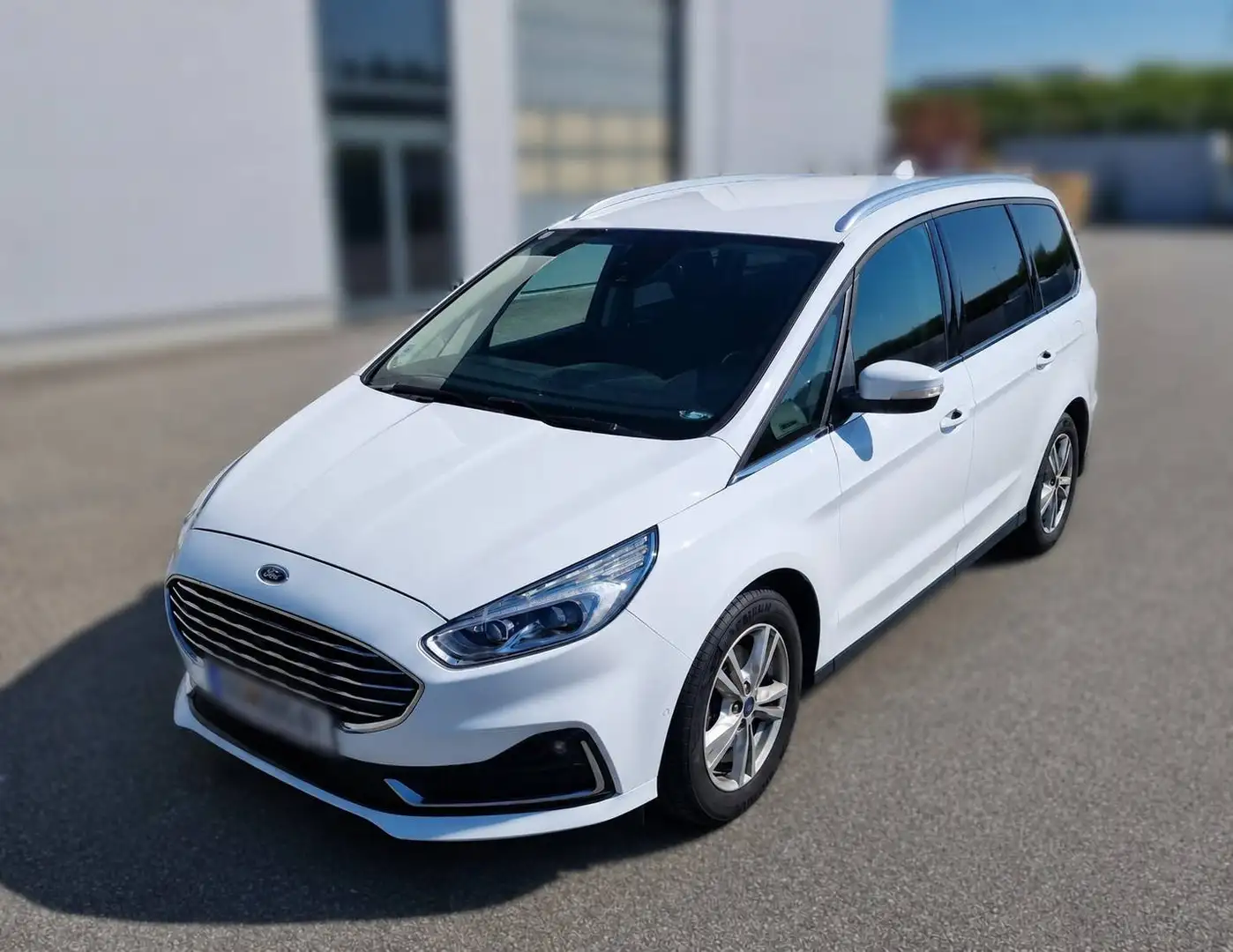 Ford Galaxy Galaxy 2,0 EcoBlue SCR Titanium Aut. Titanium Weiß - 1