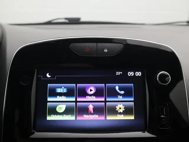 Renault Clio view 12