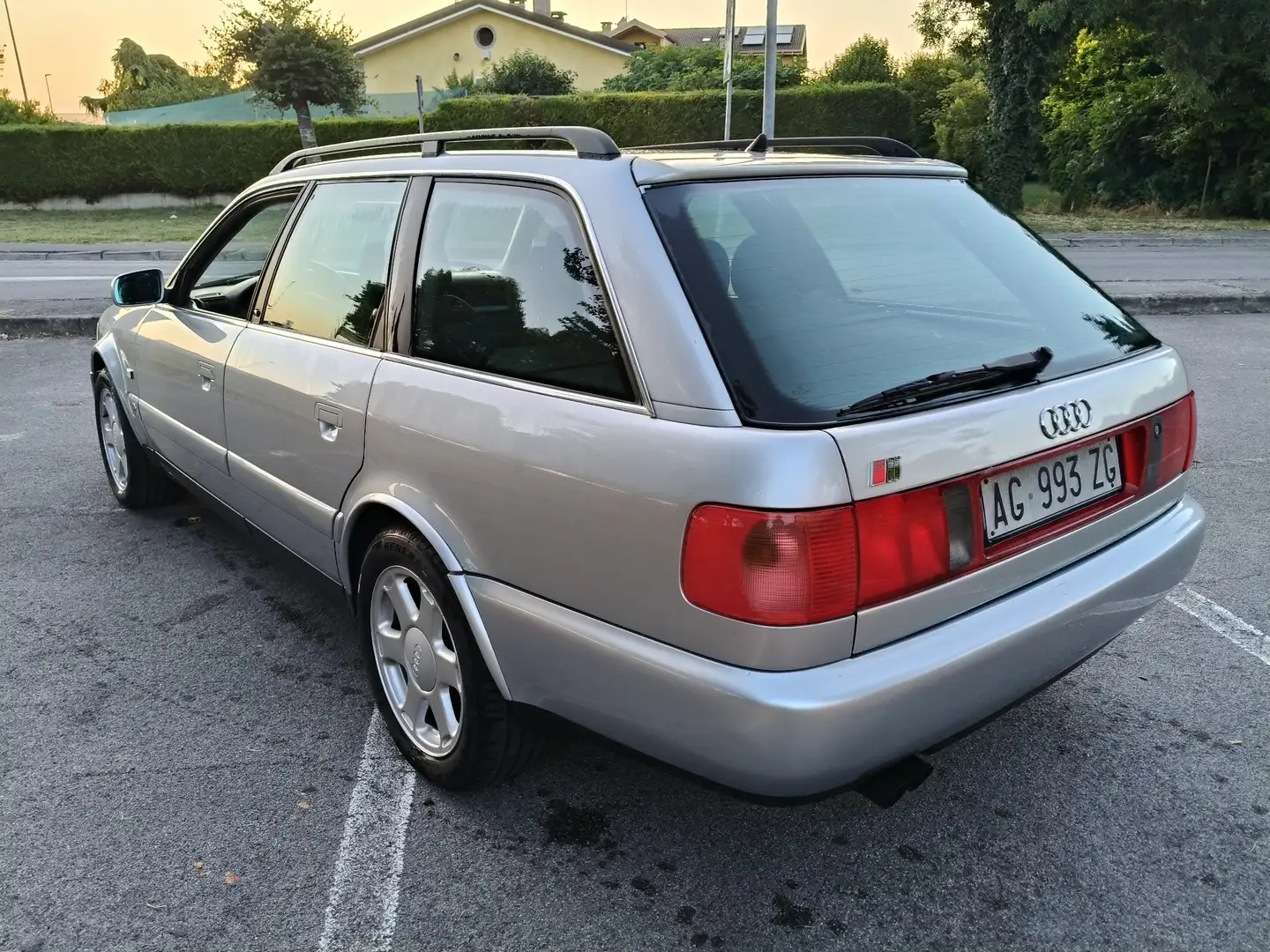 Audi S6 Avant 2.2 quattro auto - 2