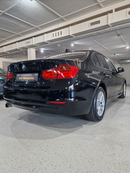 BMW 320 3 Limousine 320 i - Garantie * — photo 15