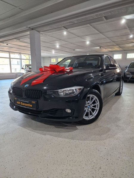 BMW 320 3 Limousine 320 i - Garantie *