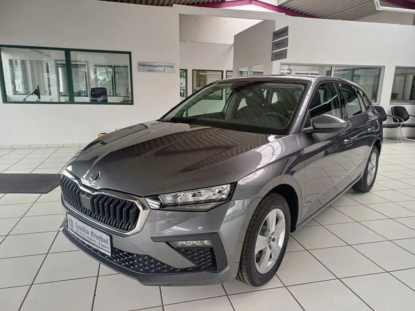 Skoda Scala 1.0 TSI Selection 130 Jahre 5J Garantie LAGER Gris - 2