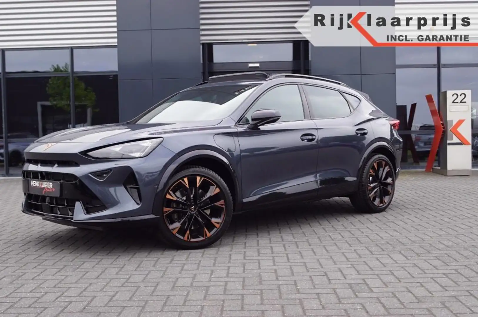 CUPRA Formentor VZ Performance 1.5 e-Hybrid 272pk/Panodak/Trekhaak Grijs - 1