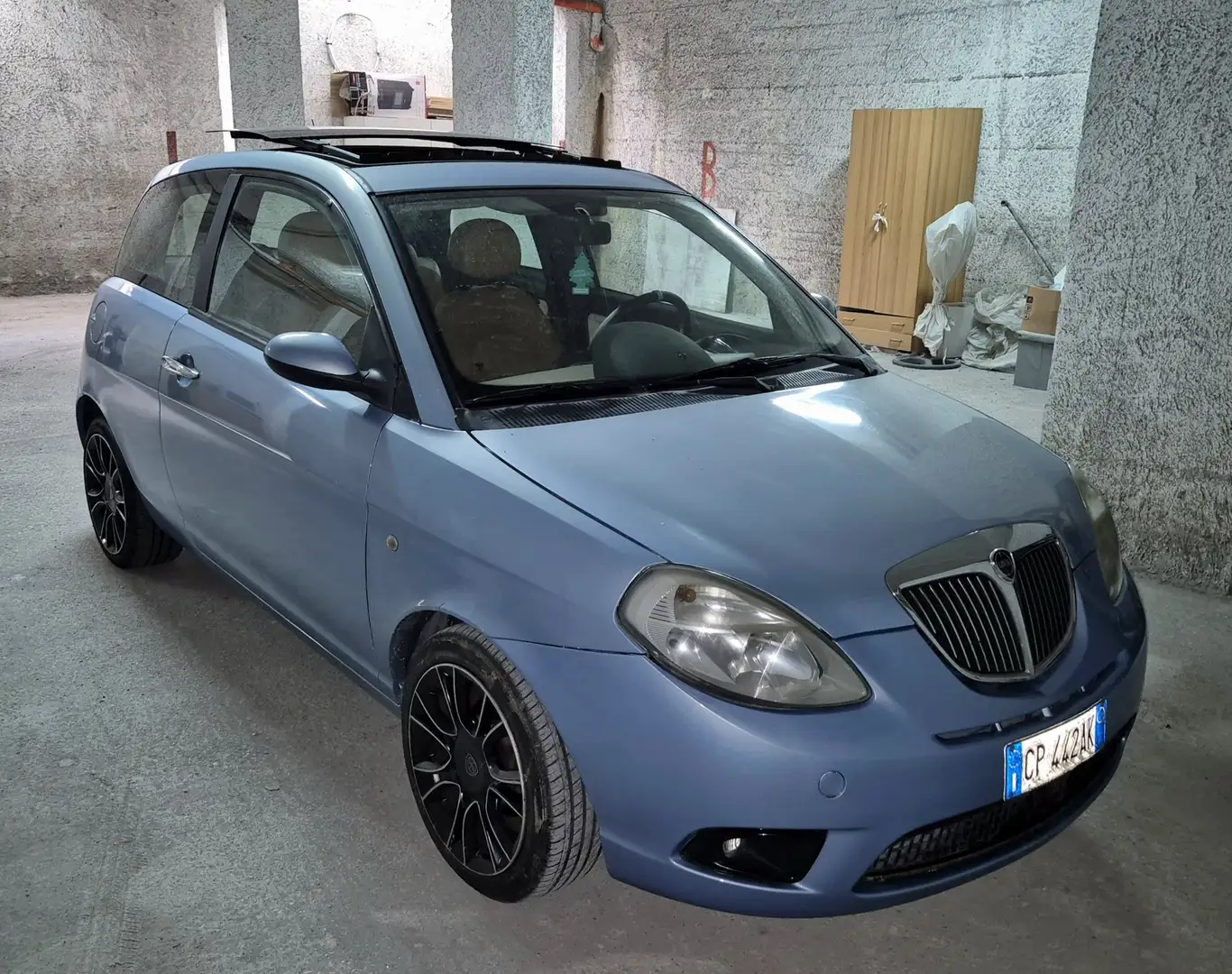 Lancia Ypsilon 1.4 16v Platino dfn - 2