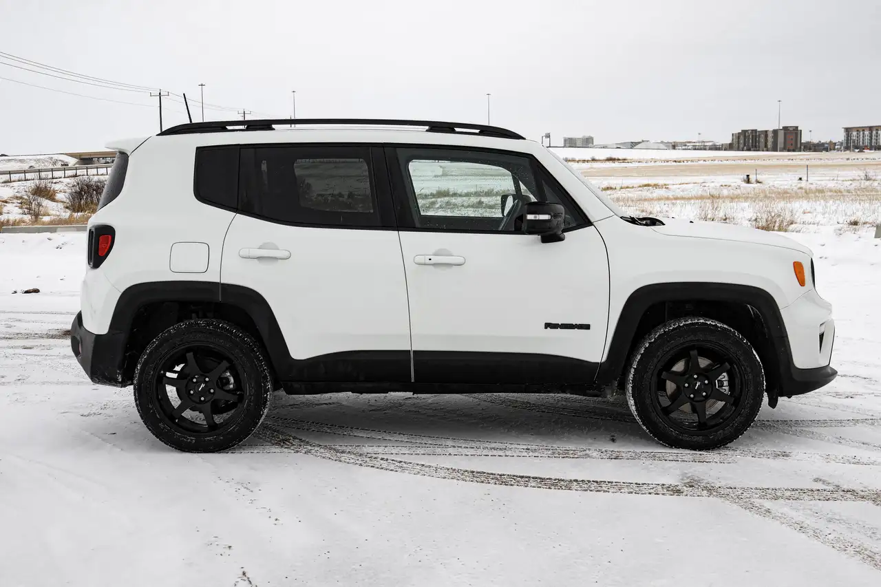 Jeep Renegade снимка Jeep Renegade