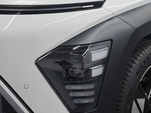 Hyundai Kona view 5