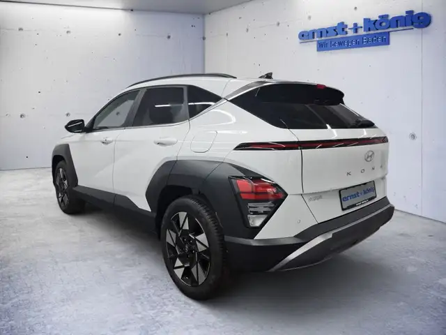 Hyundai Kona view 4