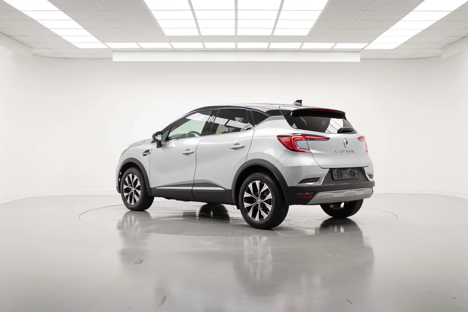 Renault Captur TCe 90 CV Techno Grijs - 2