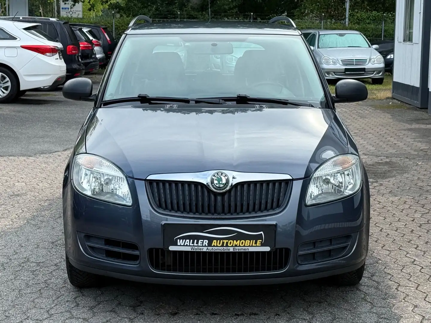 Skoda Fabia 1.4 Kombi 1. HAND / UNFALLFREI Grau - 2
