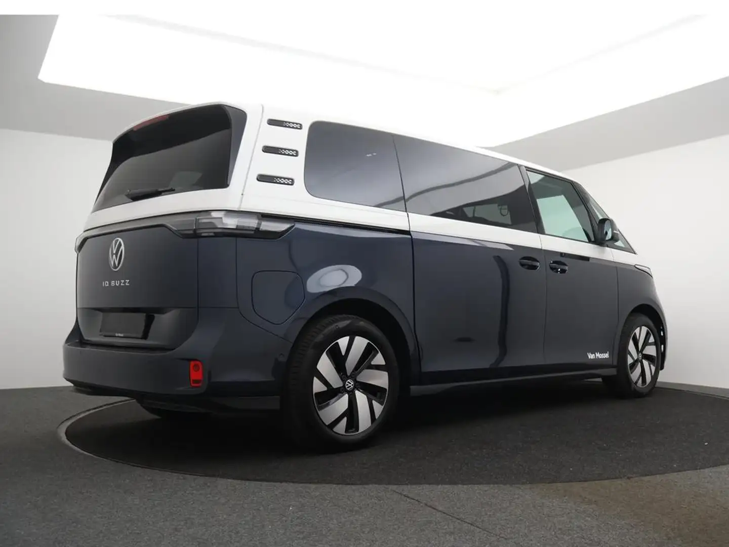 Volkswagen ID. Buzz ID. Buzz Pro 286PK 86kWh 7zitplaatsen / Demo Bleu - 2