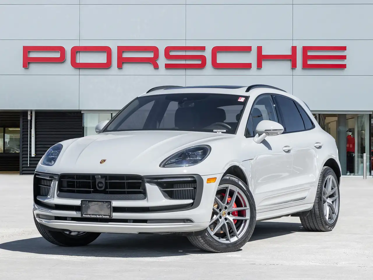 2025 Porsche Macan
