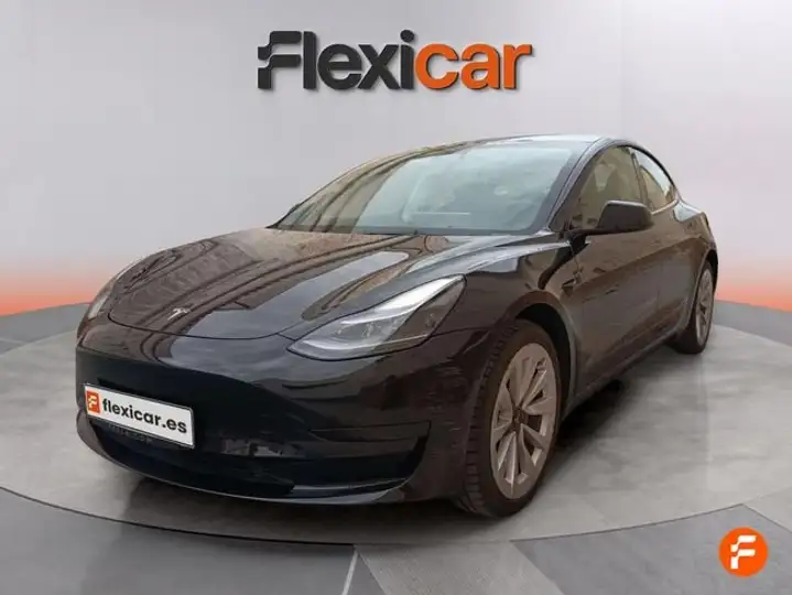 Tesla Model 3 2024, foto 3