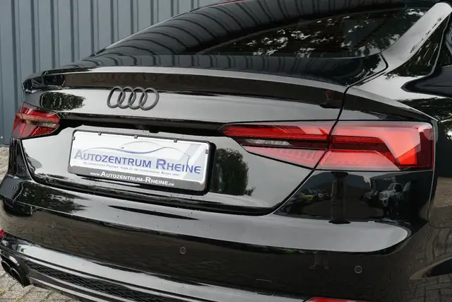 Audi A5 view 11