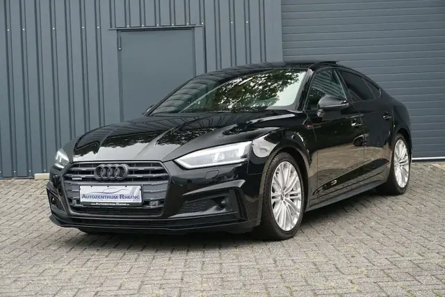 Audi A5 view 3