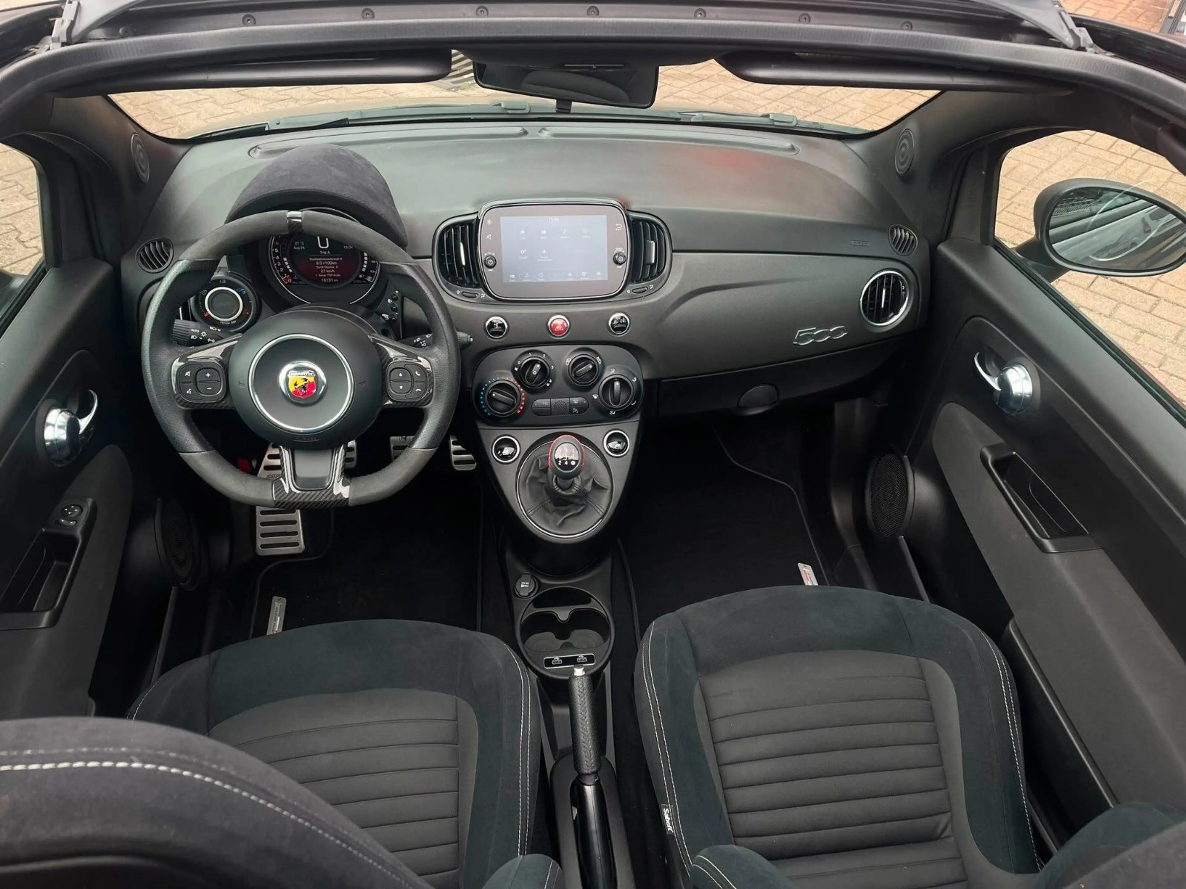Abarth 695C *Schalensitze*adap. Dämpfer*Carbonlenkrad* — photo 14