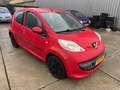 Peugeot 107 1.0-12V XS Rood - thumbnail 2
