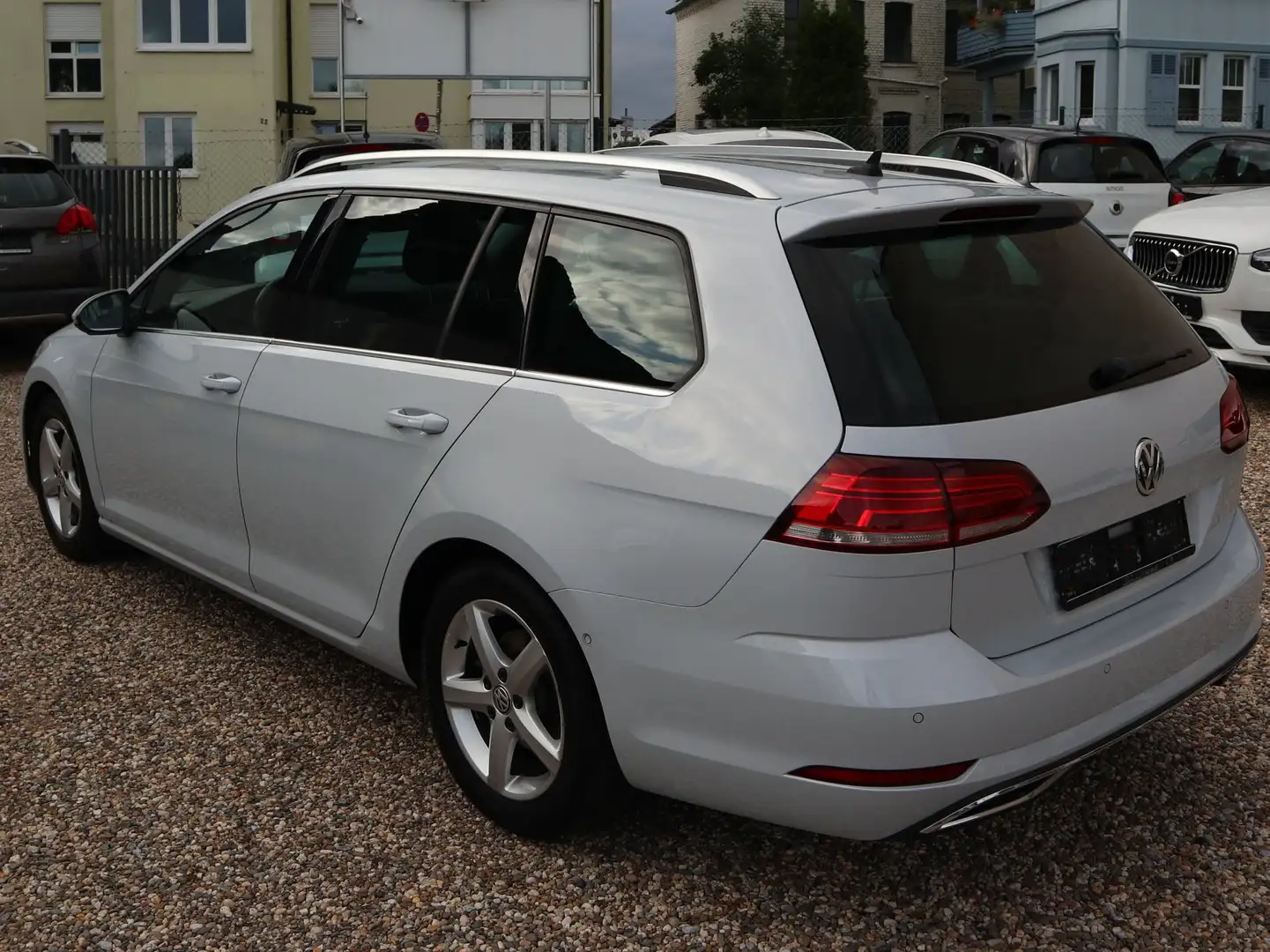Volkswagen Golf Variant Golf VII Variant Highline*Navi*Klima*1.Hand*AHK* Weiß - 2