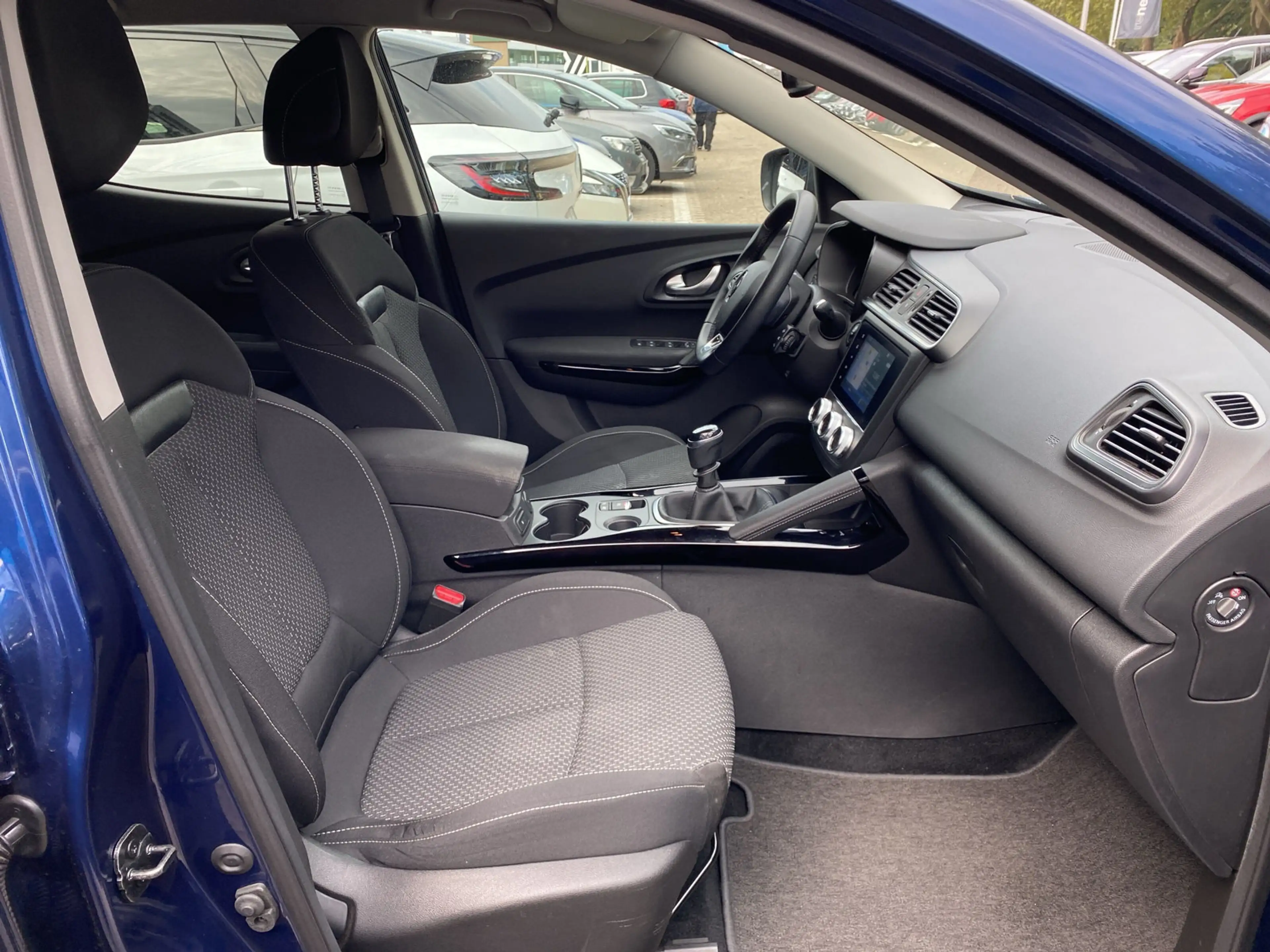 Renault Kadjar BUSINESS Edition BLUE dCi 115 360°PDC — photo 11