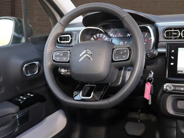 Citroen C3 view 11