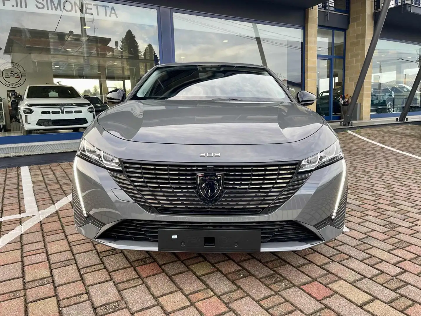 Peugeot 308 BlueHDi 130 S&S EAT8 SW Allure - KM0 Grijs - 2