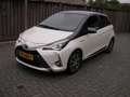 Toyota Yaris 1.5 Hyb. Y20 BI-TONE  NAVI  CLIMA  CRUISE  NL-AUTO Wit - thumbnail 1
