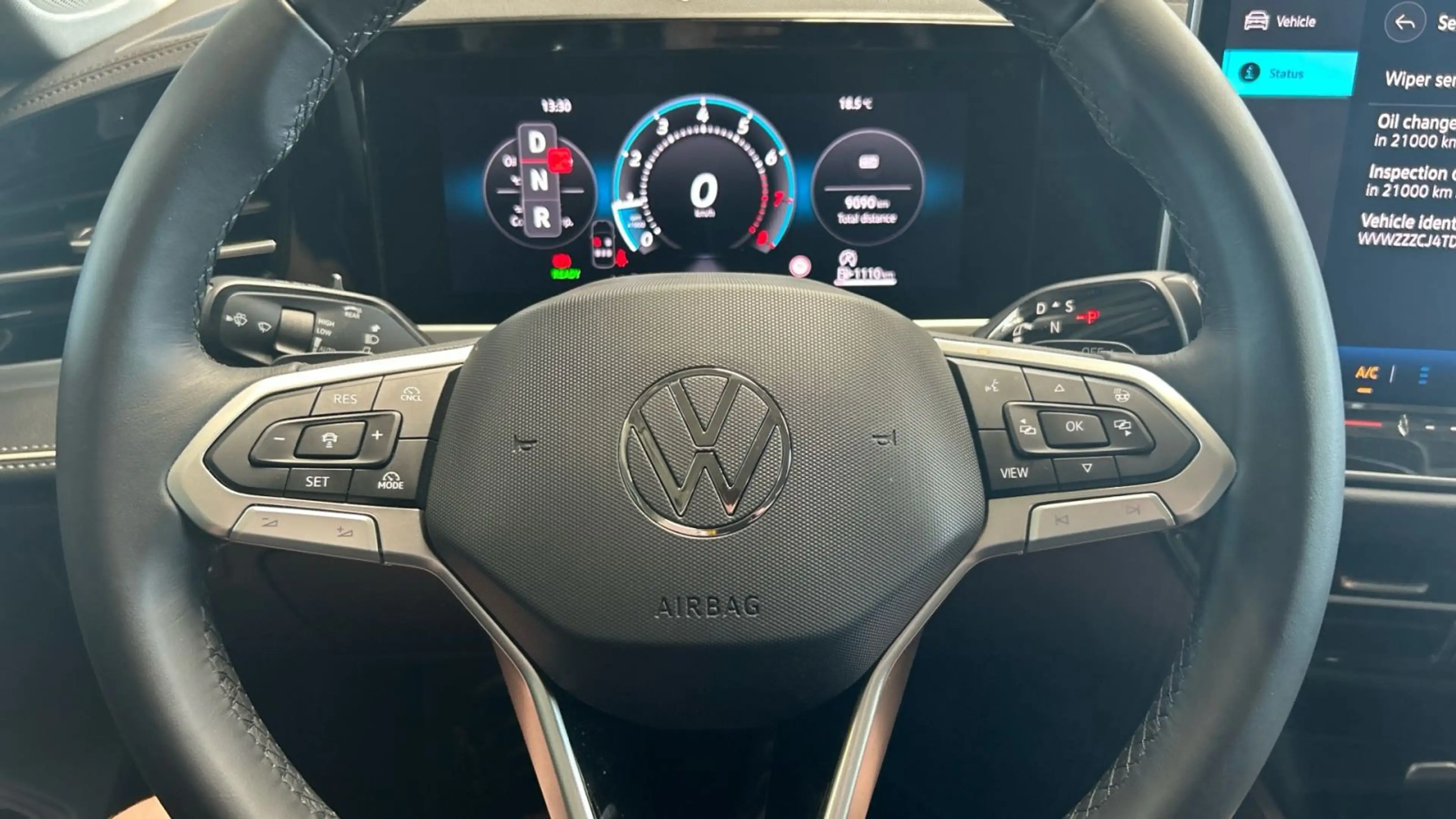Volkswagen Passat Variant 1.5eTSI DSG Elegance NAVI/IQ/ACC/ — photo 7