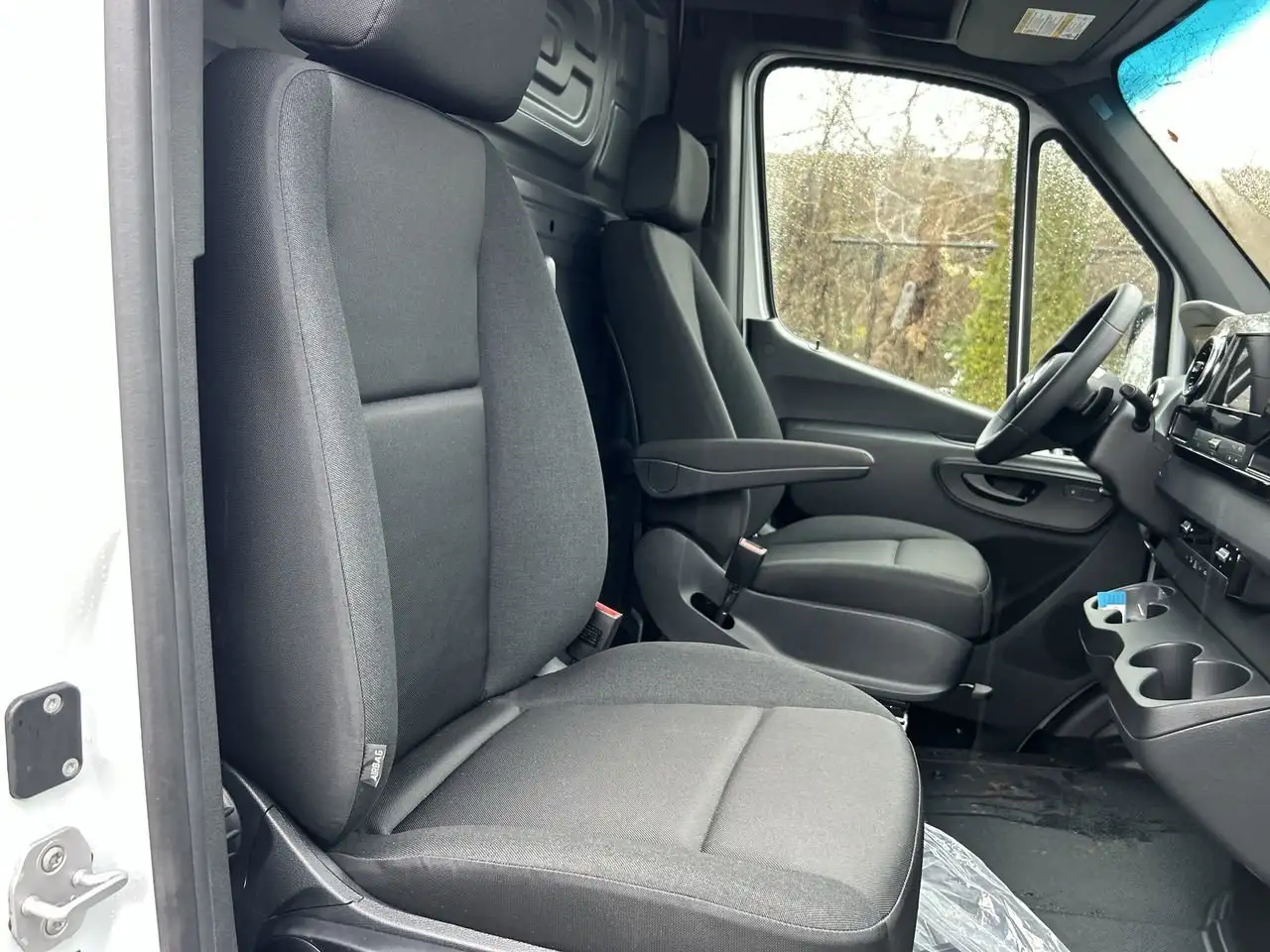 Mercedes-Benz Sprinter снимка Mercedes-Benz Sprinter