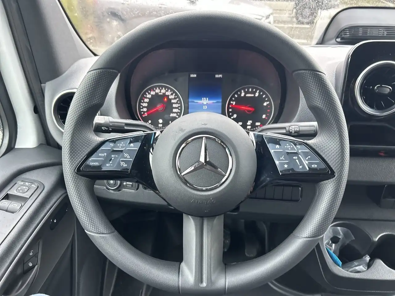 Mercedes-Benz Sprinter снимка Mercedes-Benz Sprinter