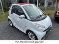 smart forTwo fortwo cabrio Micro Hybrid Drive 52kW Weiß - thumbnail 1
