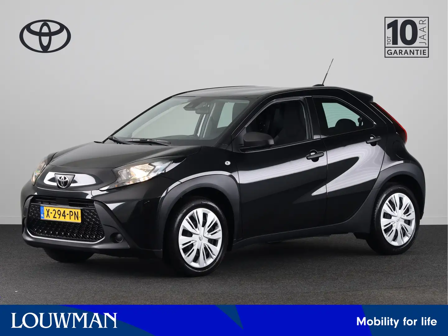 Toyota Aygo X 1.0 VVT-i MT *DEMO* | Bluetooth | Radio | Airco | Noir - 1