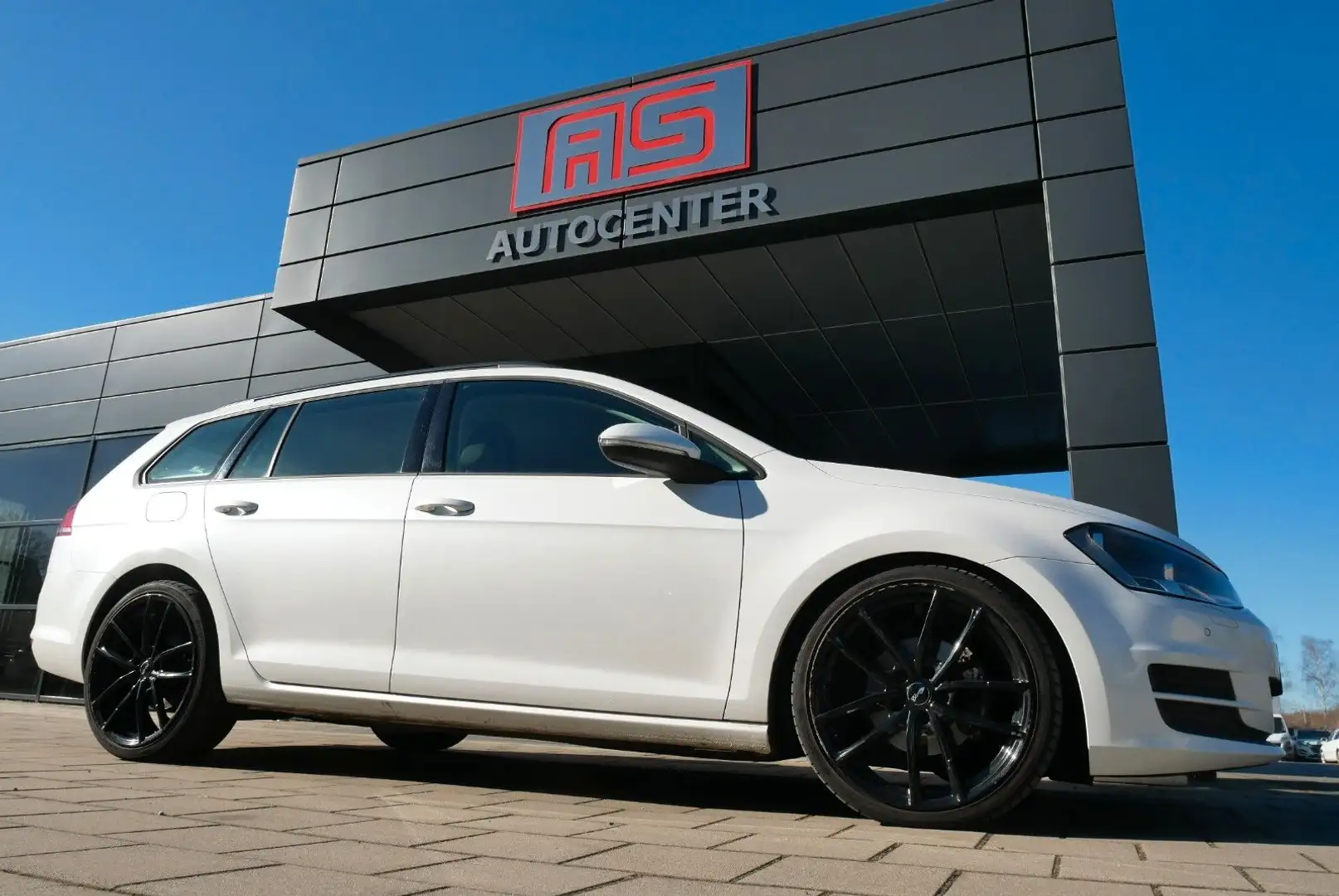 Volkswagen Golf VII Variant 4Motion Perlmutt 19"Alu AHK PDC Blanco - 1