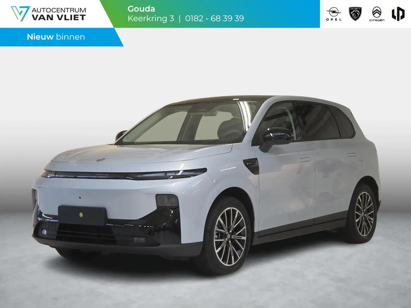 Leapmotor B10 Design ProMax 67.1 kWh 430KM WLTP | Panorama | Nav Argent - 1