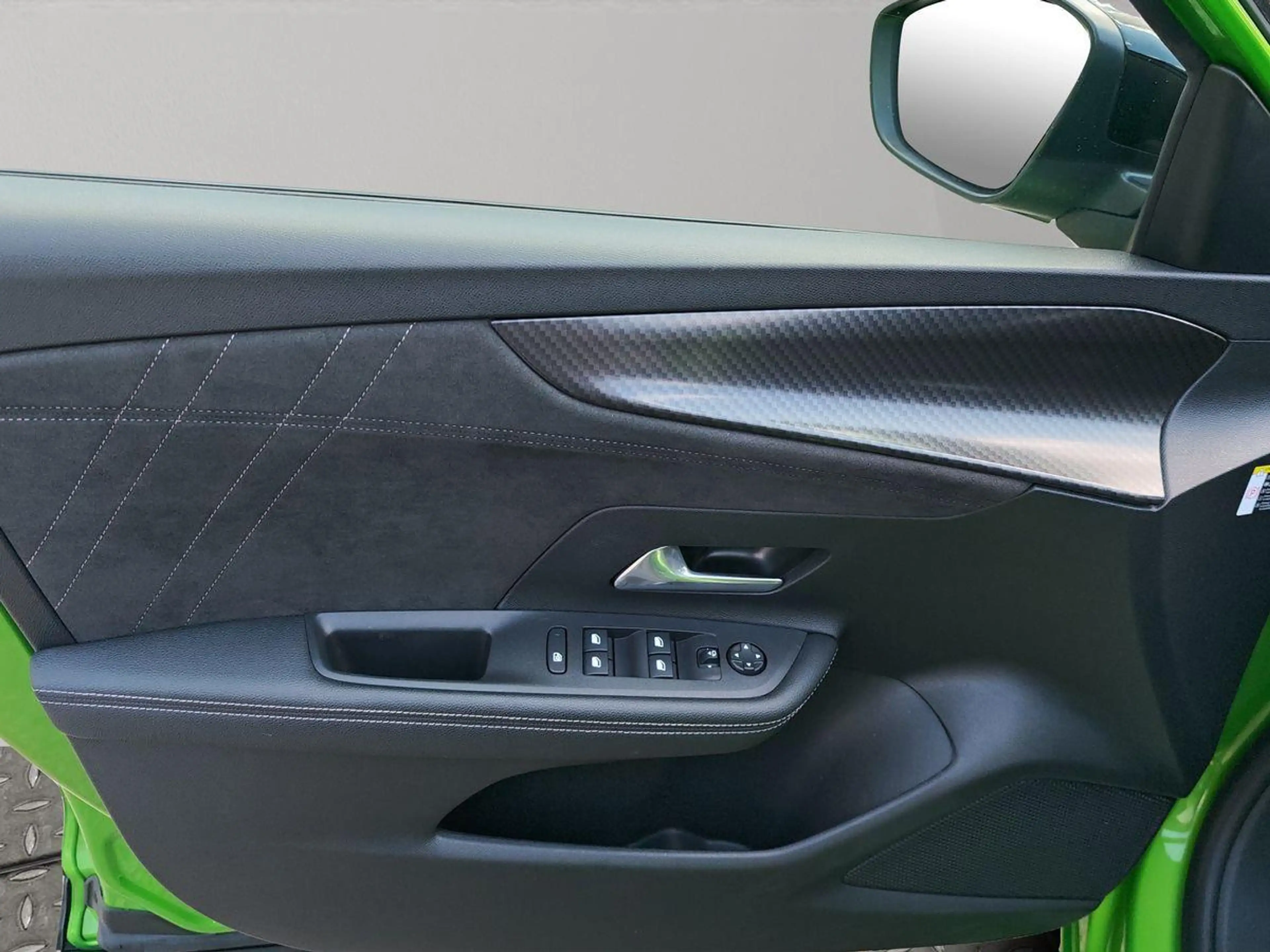 Opel Mokka-E Ultimate Alcantara/ACC/Matrix/Kamera/11Kw — photo 13