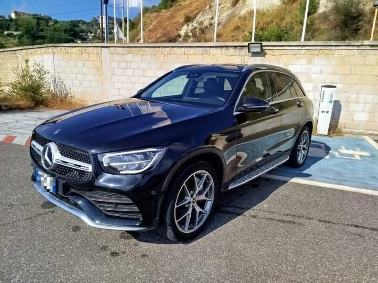 Mercedes-Benz GLC 220 d 194cv 4Matic PREMIUM AMG Noir - 1