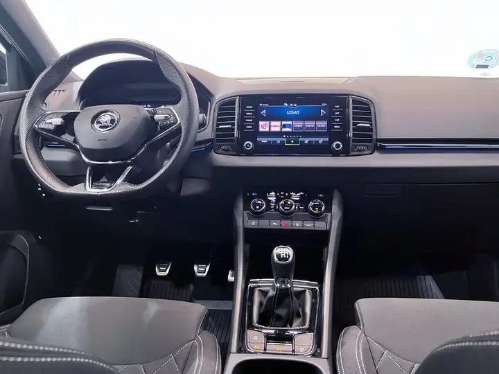 Škoda Karoq SPORTLINE 1.5 TSI DSG ACT 2023, foto 14