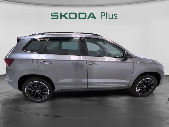 Škoda Karoq SPORTLINE 1.5 TSI DSG ACT 2023, foto 8