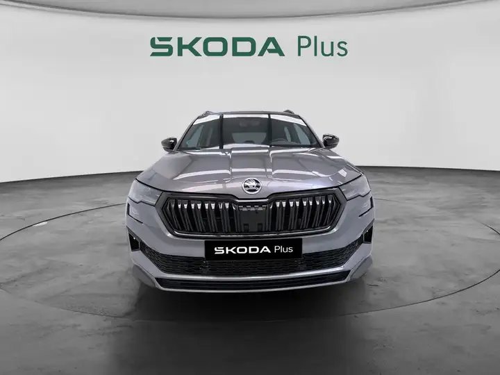 Škoda Karoq SPORTLINE 1.5 TSI DSG ACT 2023, foto 2